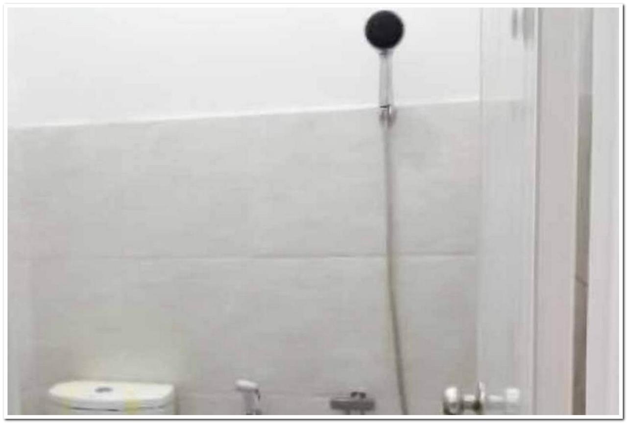 Syukur Guesthouse Syariah Near Exit Toll Cikopo Redpartner Cikampek Exteriör bild